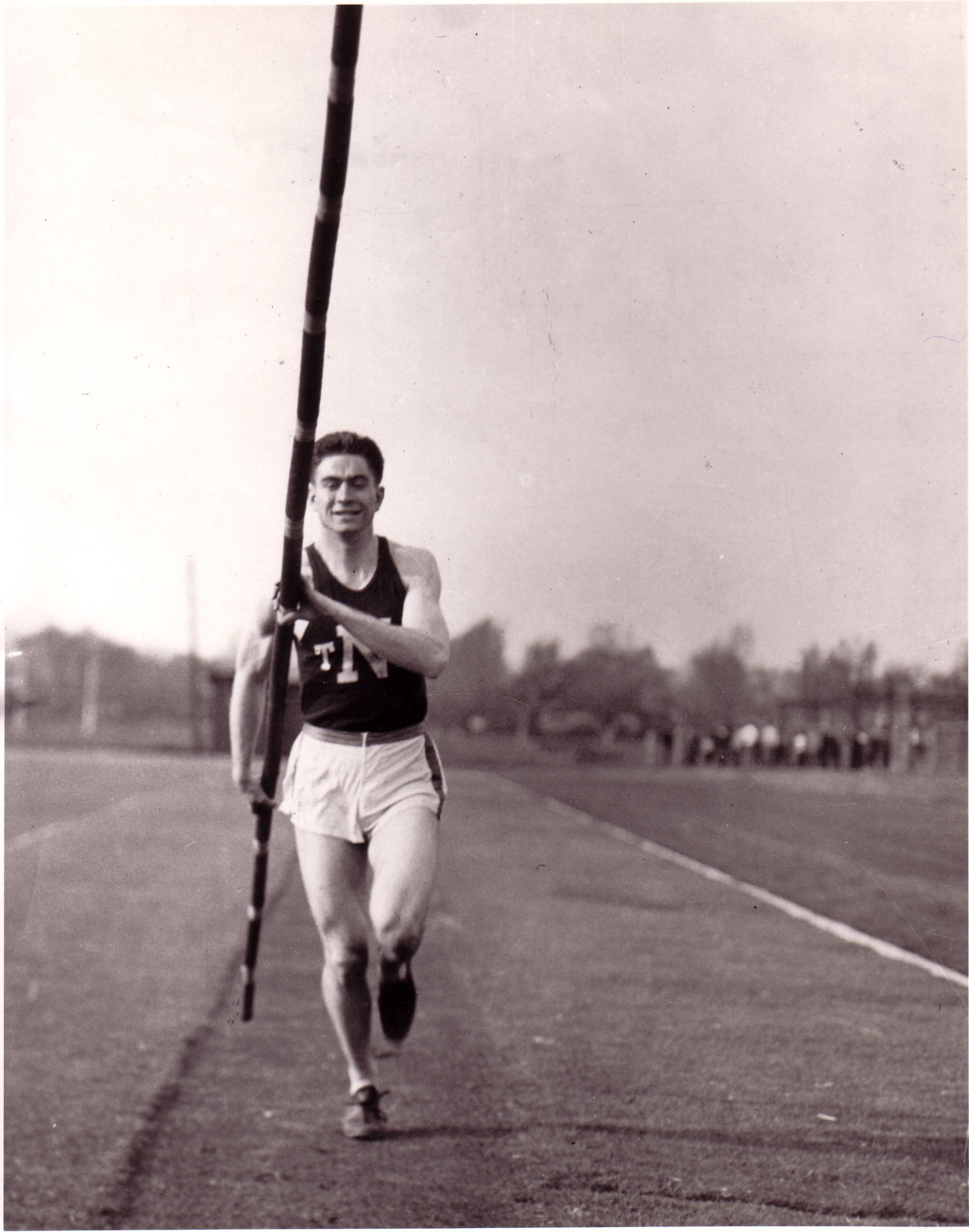 Tommy Warne